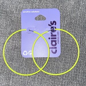Claire's Neon Green Lightweight Hoop Earrings